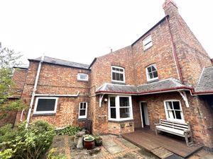 Photo 25- click for photo gallery